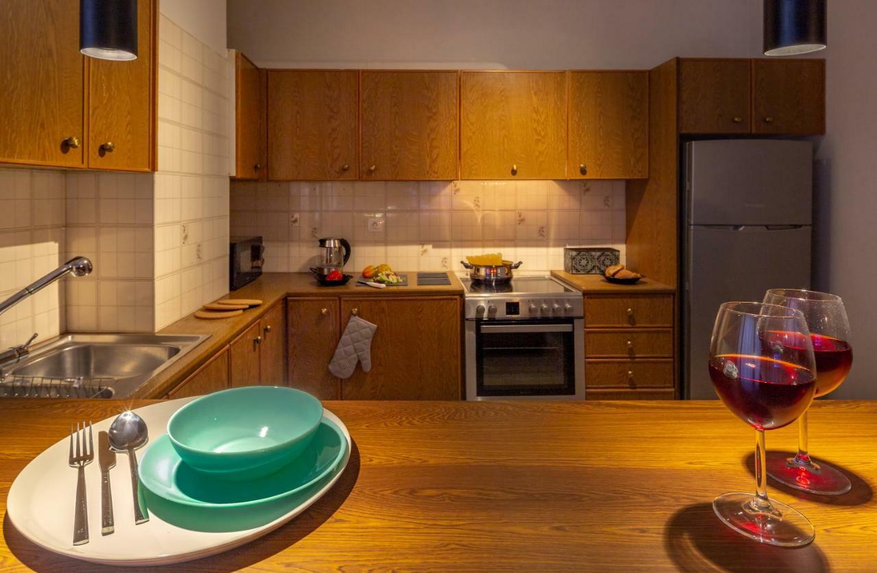 Kleio - Spacious Apartment In Glyfada Athen Eksteriør billede